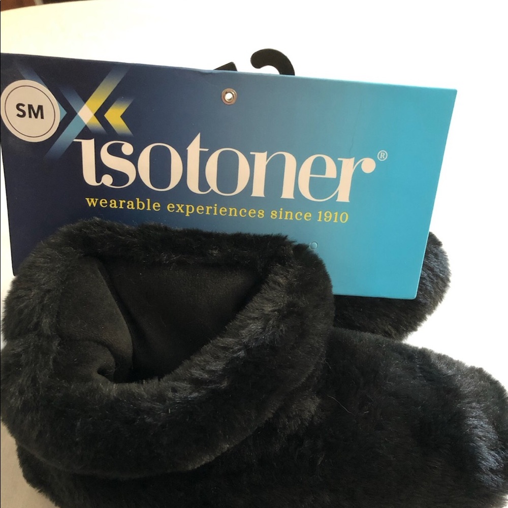 New pair of Isotoner house shoes